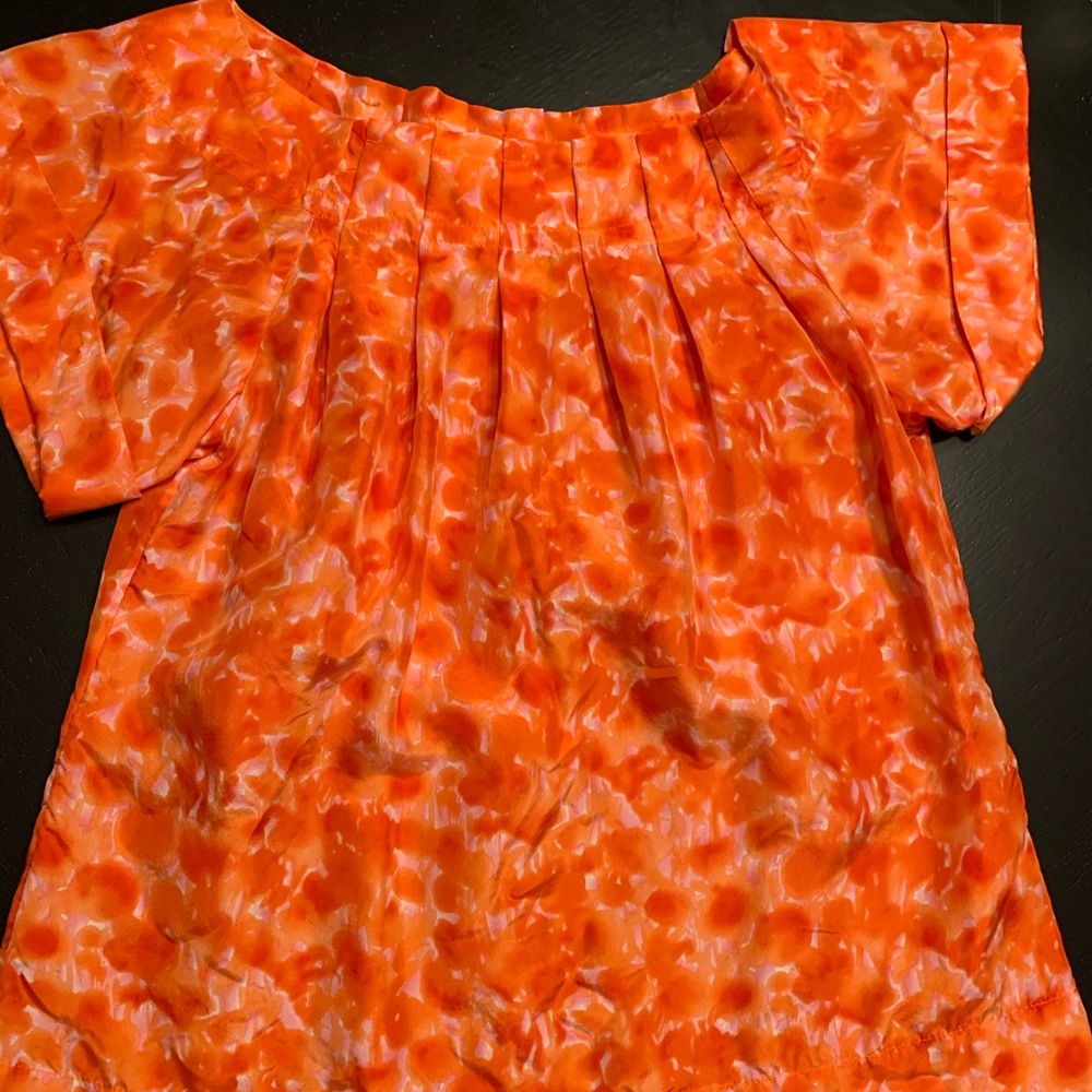 Short sleeve top